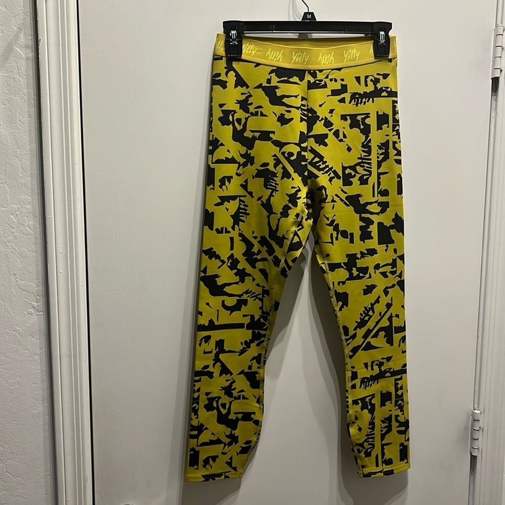 Yitty M leggings